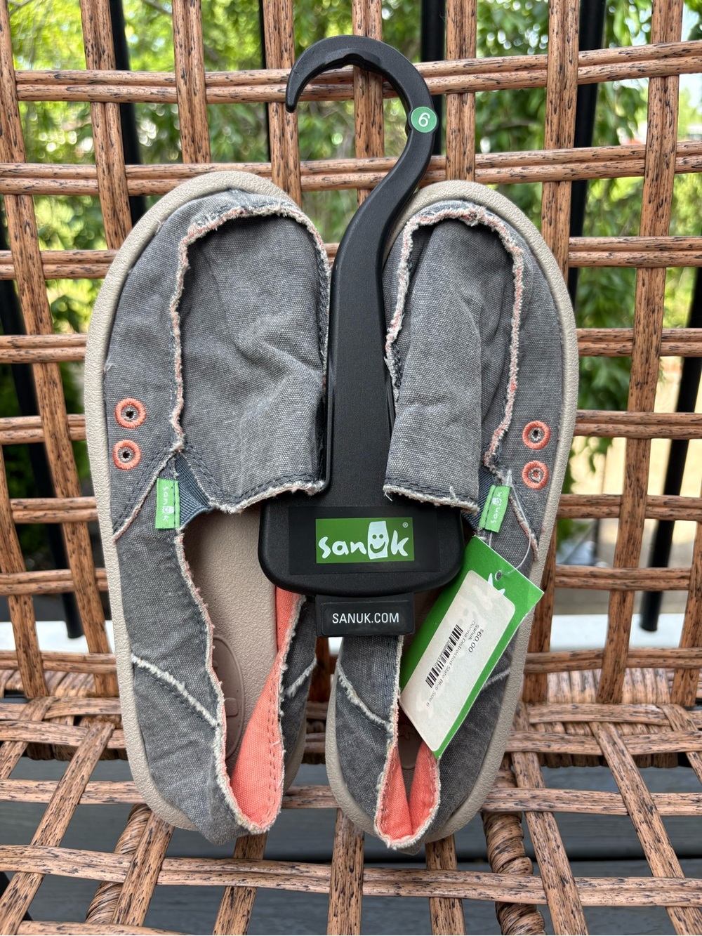 Sanuk Gray Canvas Slip-Ons with Coral Trim